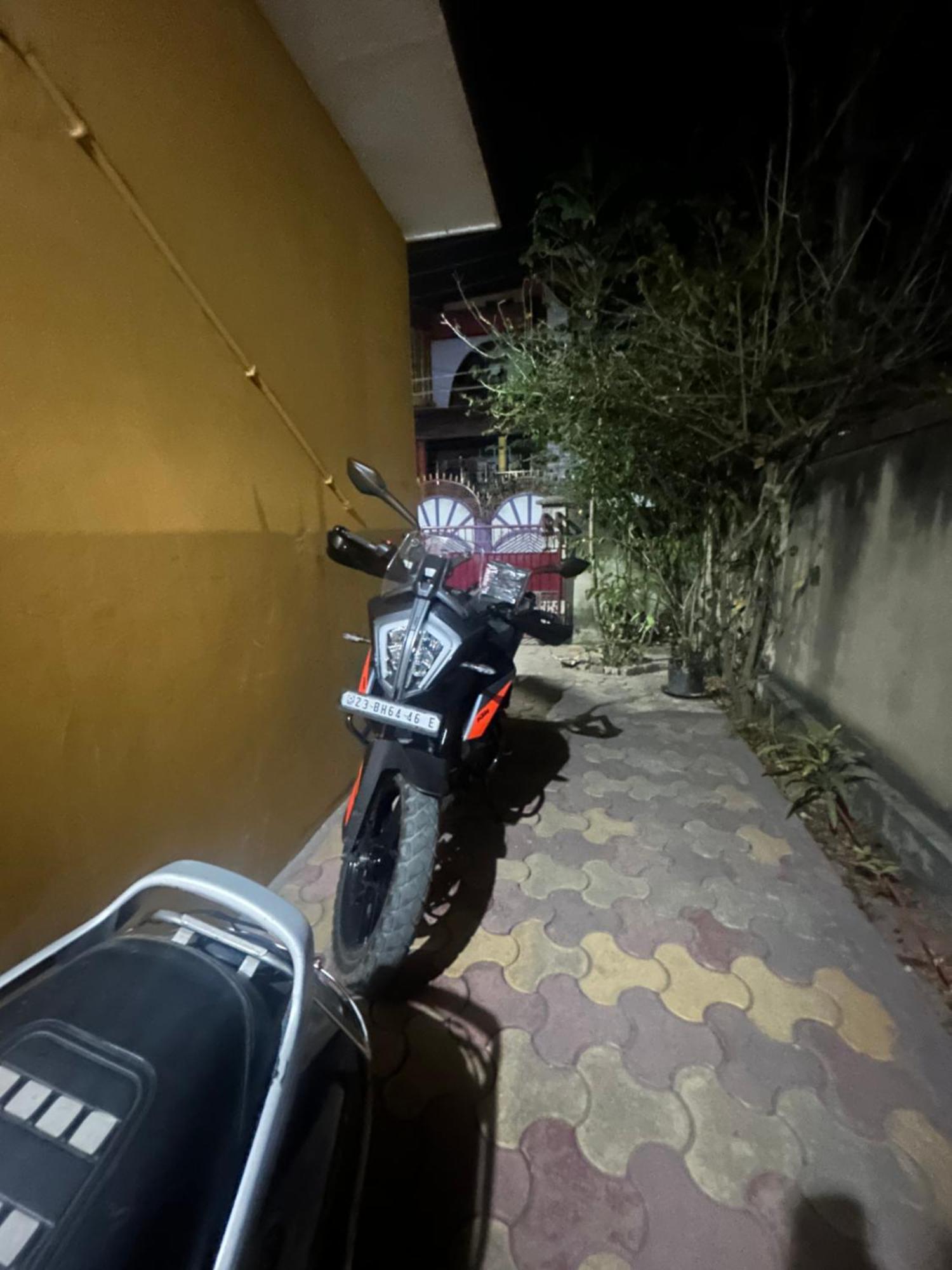 Adelyn'S Homestay 古瓦哈提 外观 照片